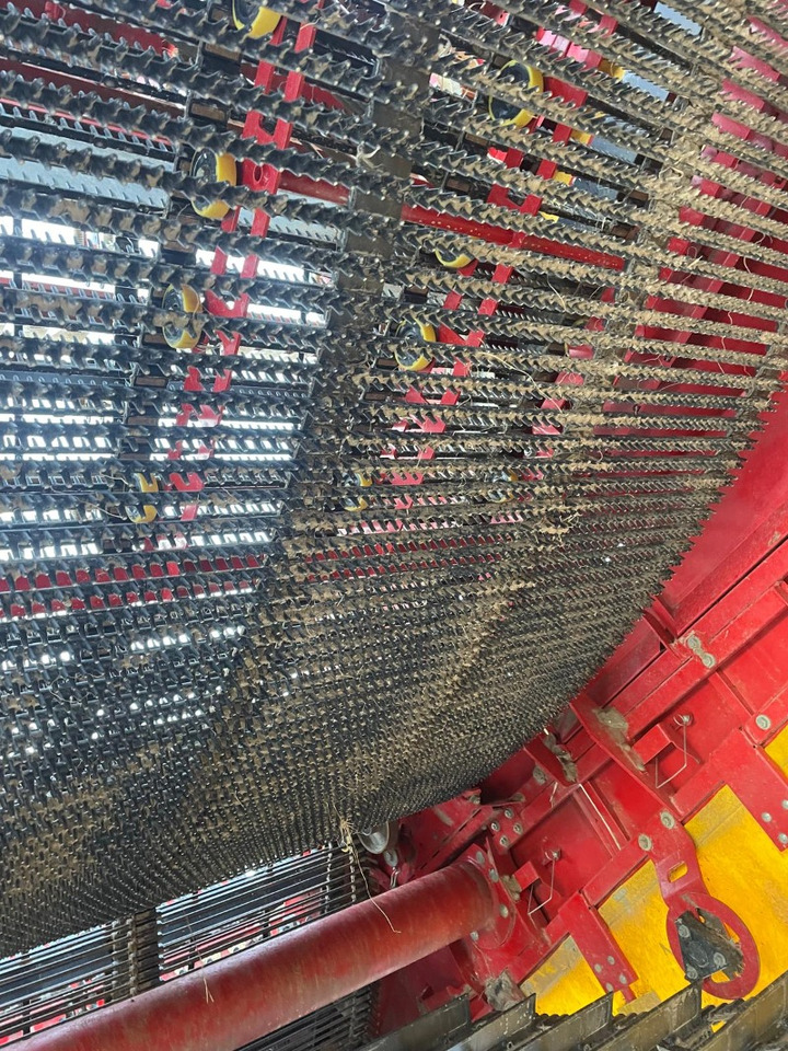 Grimme EVO 290 CS Pont moteur - Colheitadeira: foto 3 Grimme EVO 290 CS Pont moteur - Colheitadeira: foto 3