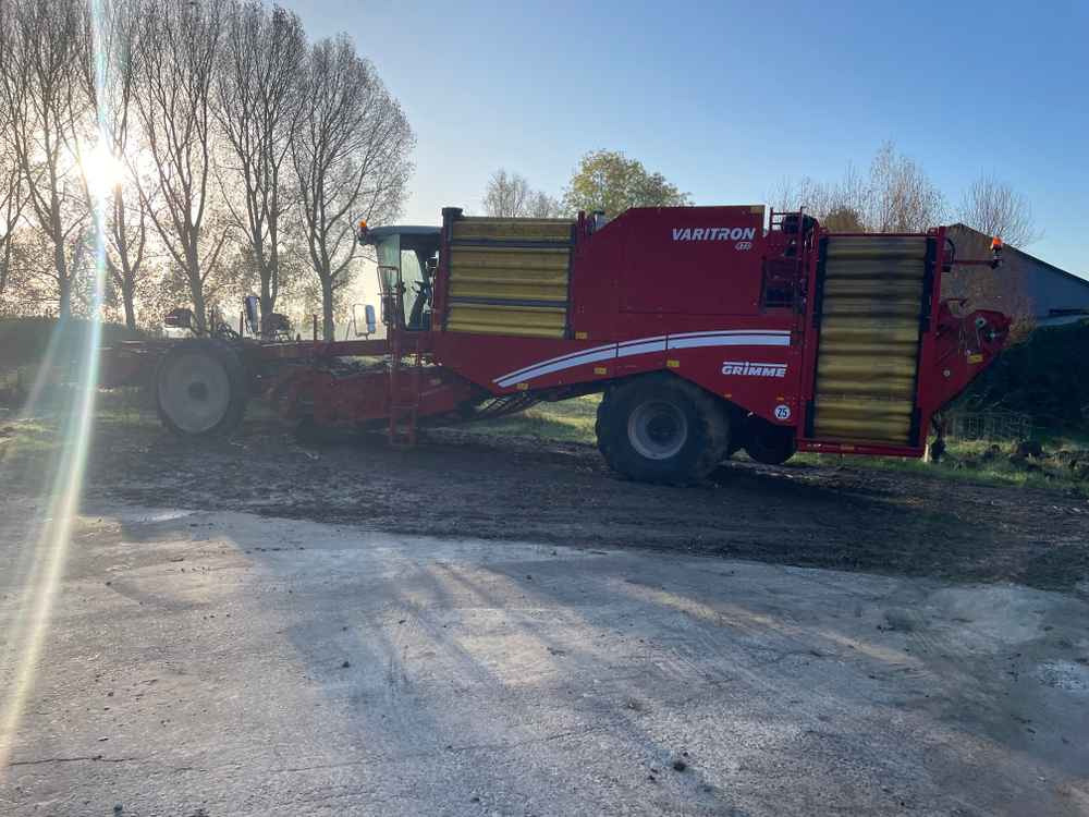 Grimme VARITRON 470 RS VARIO - Colheitadeira: foto 4 Grimme VARITRON 470 RS VARIO - Colheitadeira: foto 4