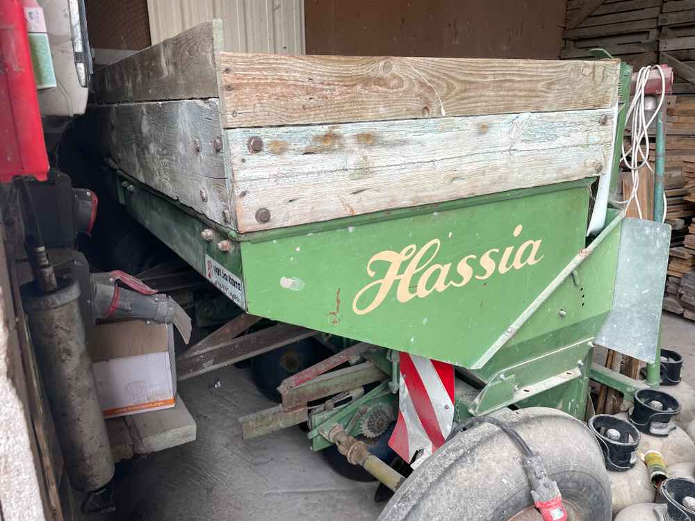 Hassia GLk4 - Colheitadeira: foto 1 Hassia GLk4 - Colheitadeira: foto 1