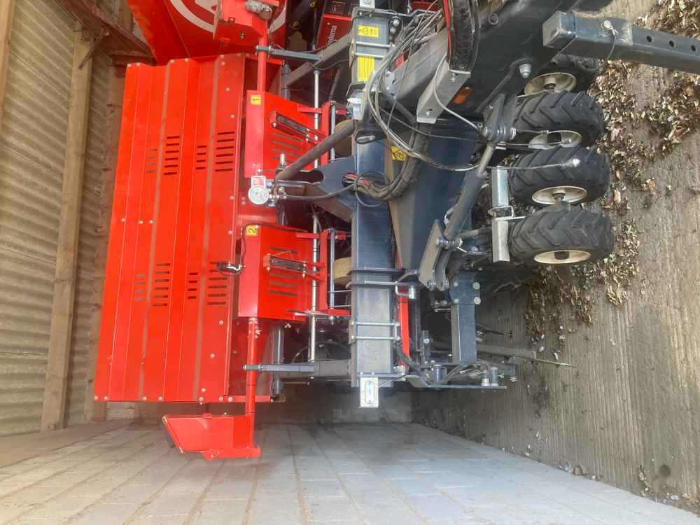 Dewulf Dewulf MS 2000,B.V S1A, 2 Row, Potato, Belt Planter - Colheitadeira: foto 1 Dewulf Dewulf MS 2000,B.V S1A, 2 Row, Potato, Belt Planter - Colheitadeira: foto 1