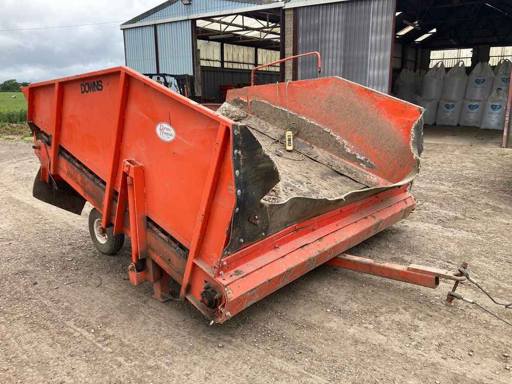 Downs Super Charger/ Expansion Hopper - Equipamento para armazenagem: foto 1 Downs Super Charger/ Expansion Hopper - Equipamento para armazenagem: foto 1