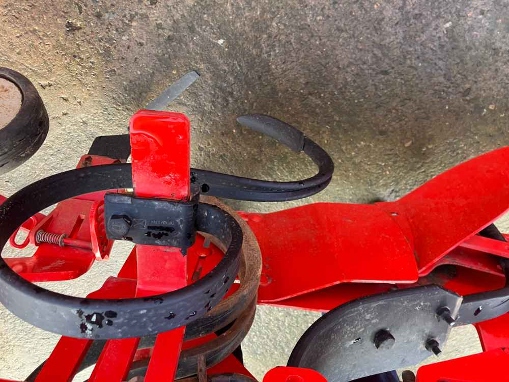 Grimme Grimme GH2, Weeder, Row Re-Former - Colheitadeira: foto 5 Grimme Grimme GH2, Weeder, Row Re-Former - Colheitadeira: foto 5