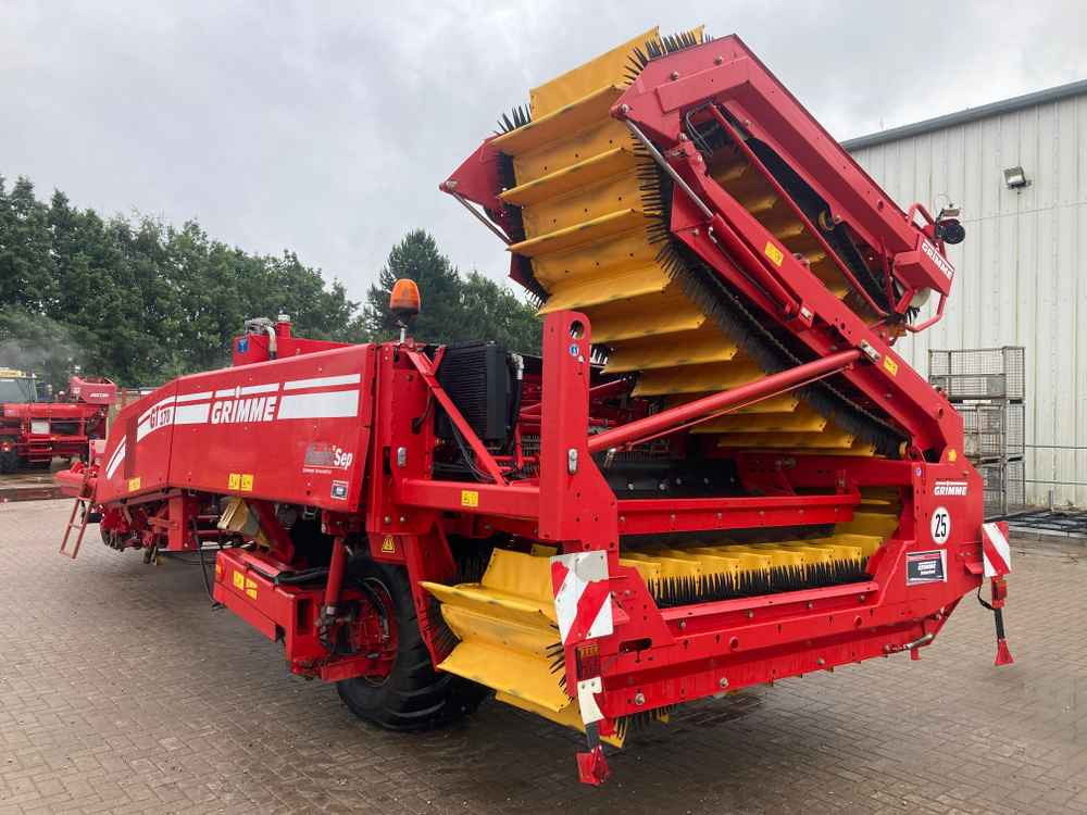 Colheitadeira Grimme Grimme GT170S 2 Row Trailed Harvester: foto 28
