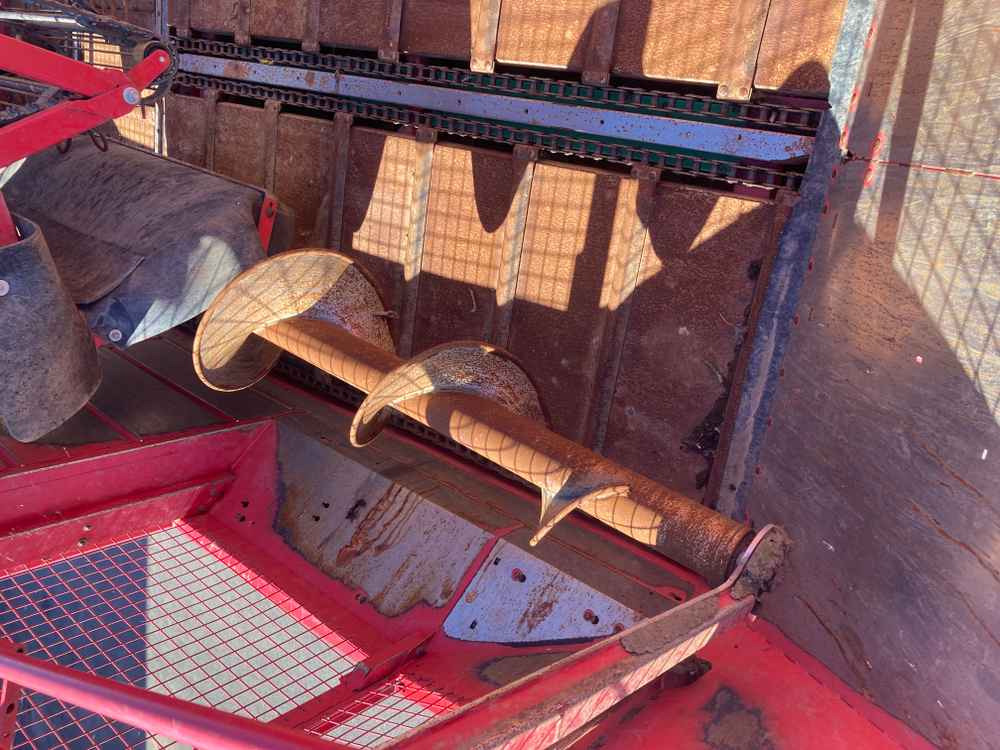 Grimme Grimme Rexor 620 Self-Propelled Sugarbeet Harvester - Maquina para lavrar a terra: foto 5 Grimme Grimme Rexor 620 Self-Propelled Sugarbeet Harvester - Maquina para lavrar a terra: foto 5