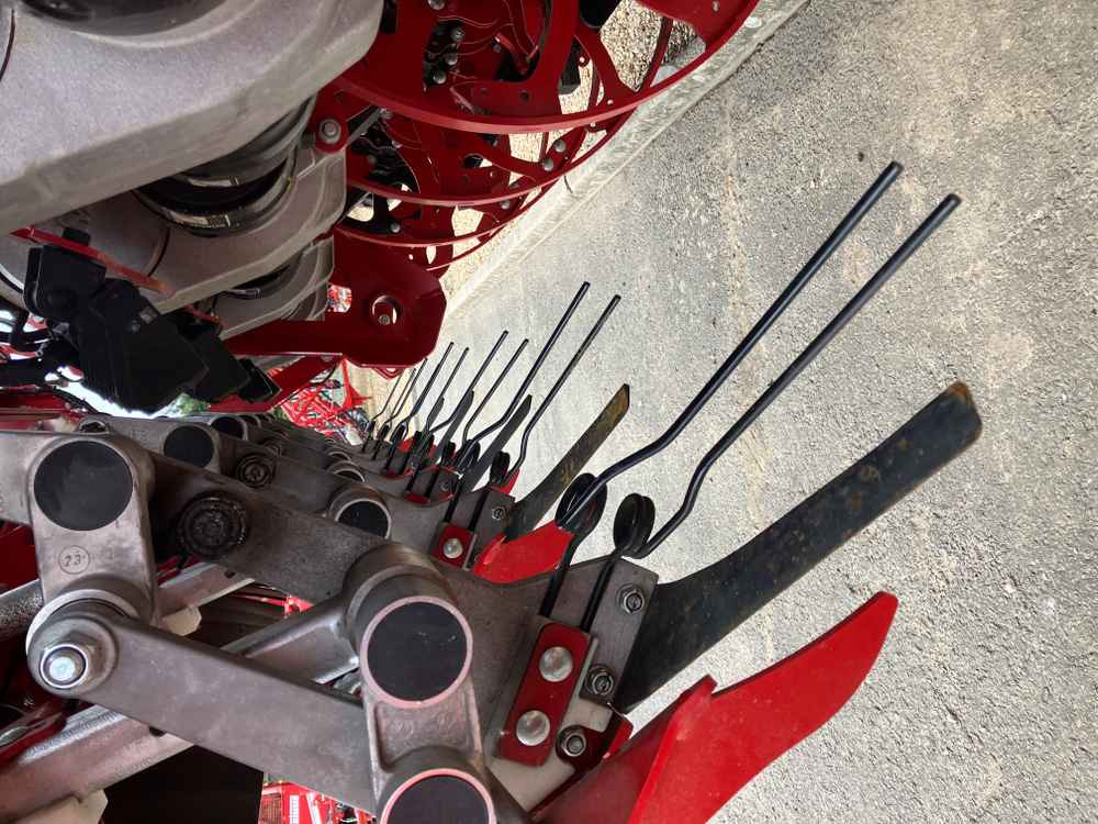 Maquina para lavrar a terra novo Grimme REXOR 630 / 830 / 930: foto 8 Maquina para lavrar a terra novo Grimme REXOR 630 / 830 / 930: foto 8