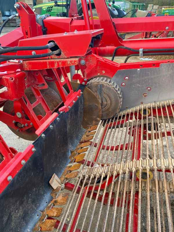 Grimme SELECT 200 - Colheitadeira: foto 4 Grimme SELECT 200 - Colheitadeira: foto 4