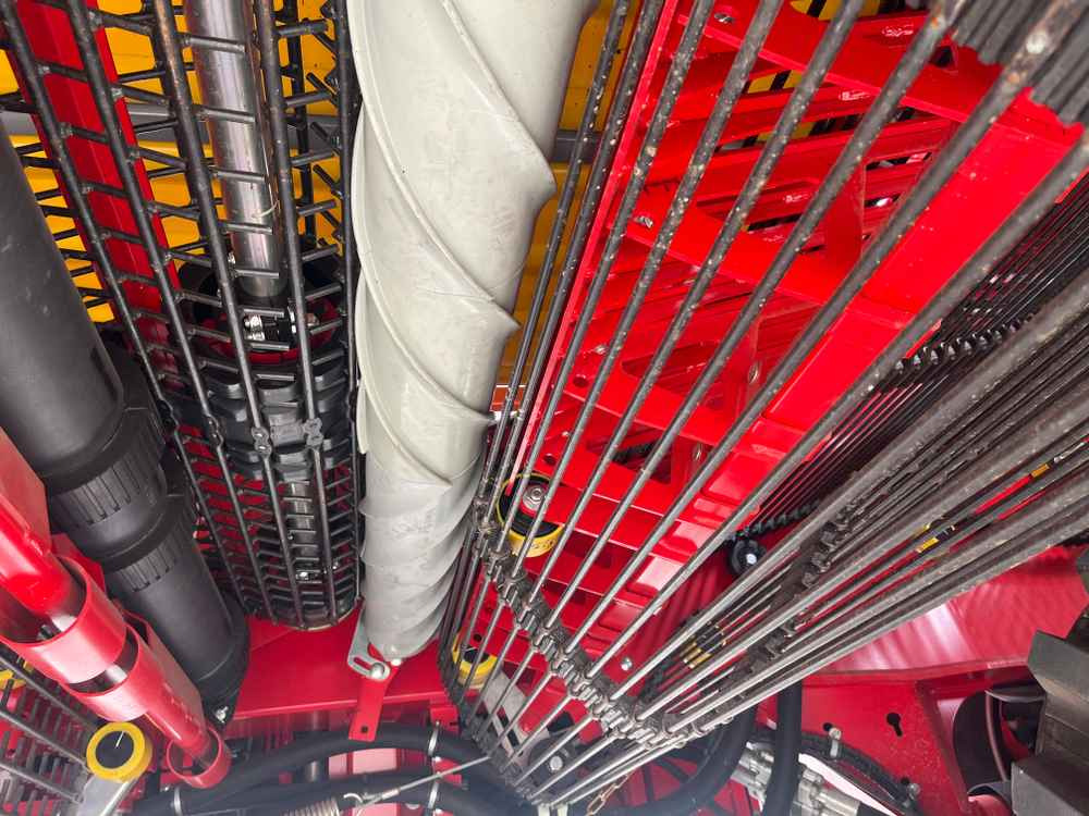 Grimme VARITRON 270 PLATINUM TT - Colheitadeira: foto 3 Grimme VARITRON 270 PLATINUM TT - Colheitadeira: foto 3
