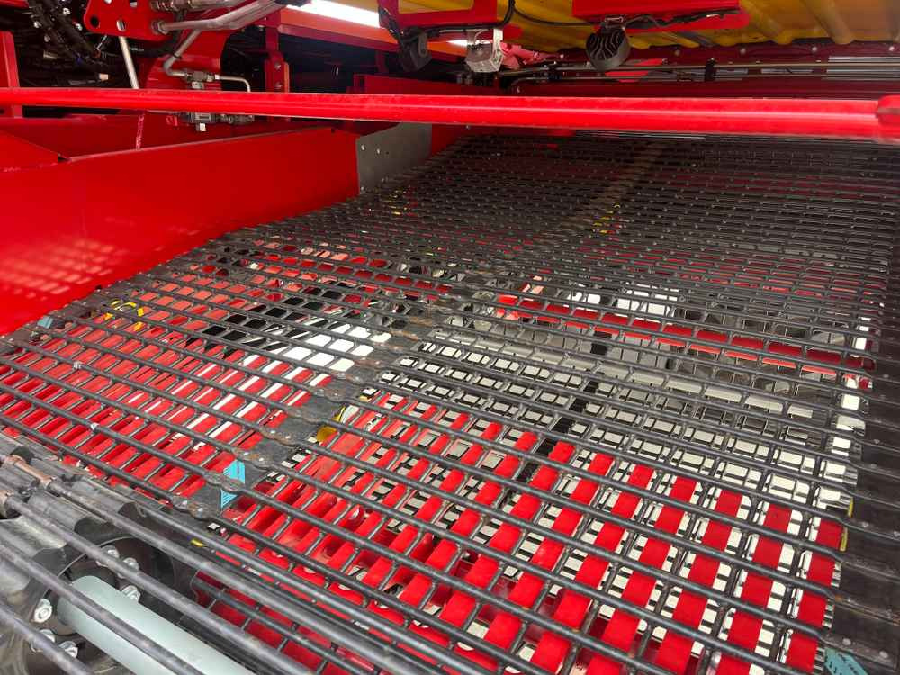 Grimme VARITRON 270 PLATINUM TT - Colheitadeira: foto 5 Grimme VARITRON 270 PLATINUM TT - Colheitadeira: foto 5
