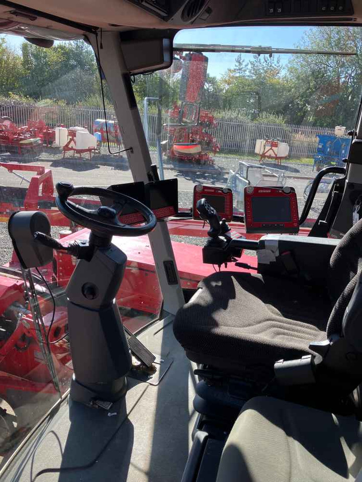 Grimme Varitron 220, 2 Row, Self-Propelled Potato Harvester - Colheitadeira: foto 1 Grimme Varitron 220, 2 Row, Self-Propelled Potato Harvester - Colheitadeira: foto 1