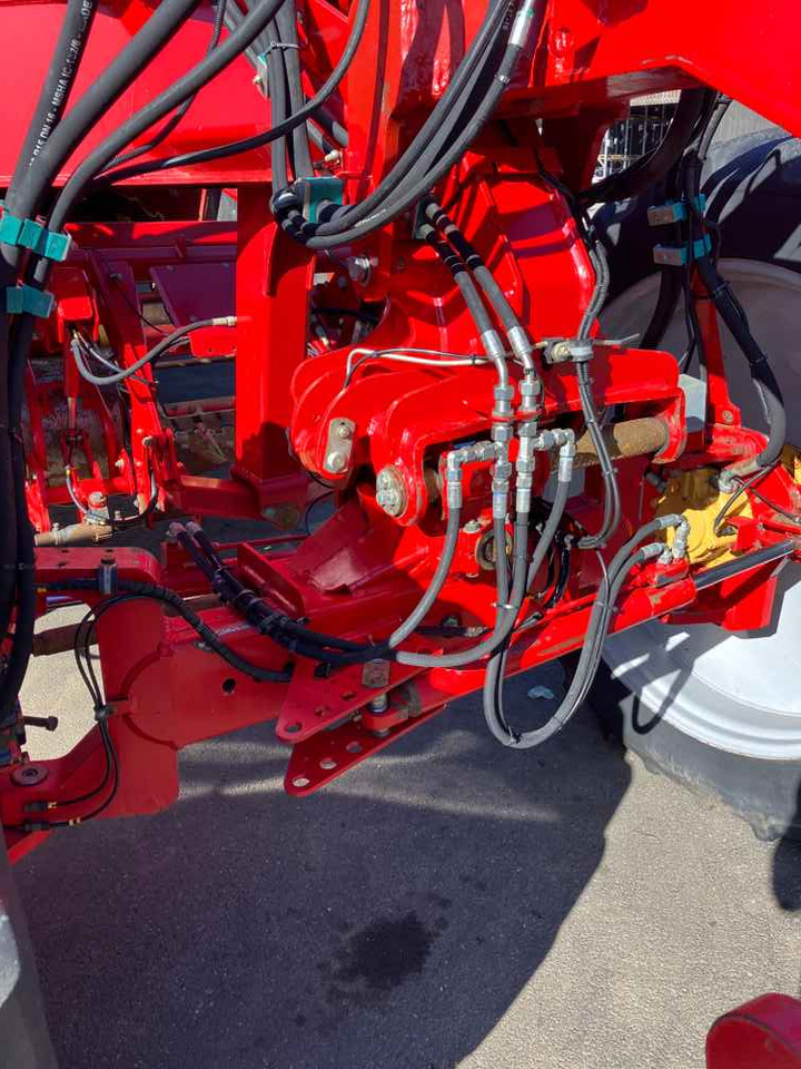 Grimme Varitron 220, 2 Row, Self-Propelled Potato Harvester - Colheitadeira: foto 5 Grimme Varitron 220, 2 Row, Self-Propelled Potato Harvester - Colheitadeira: foto 5