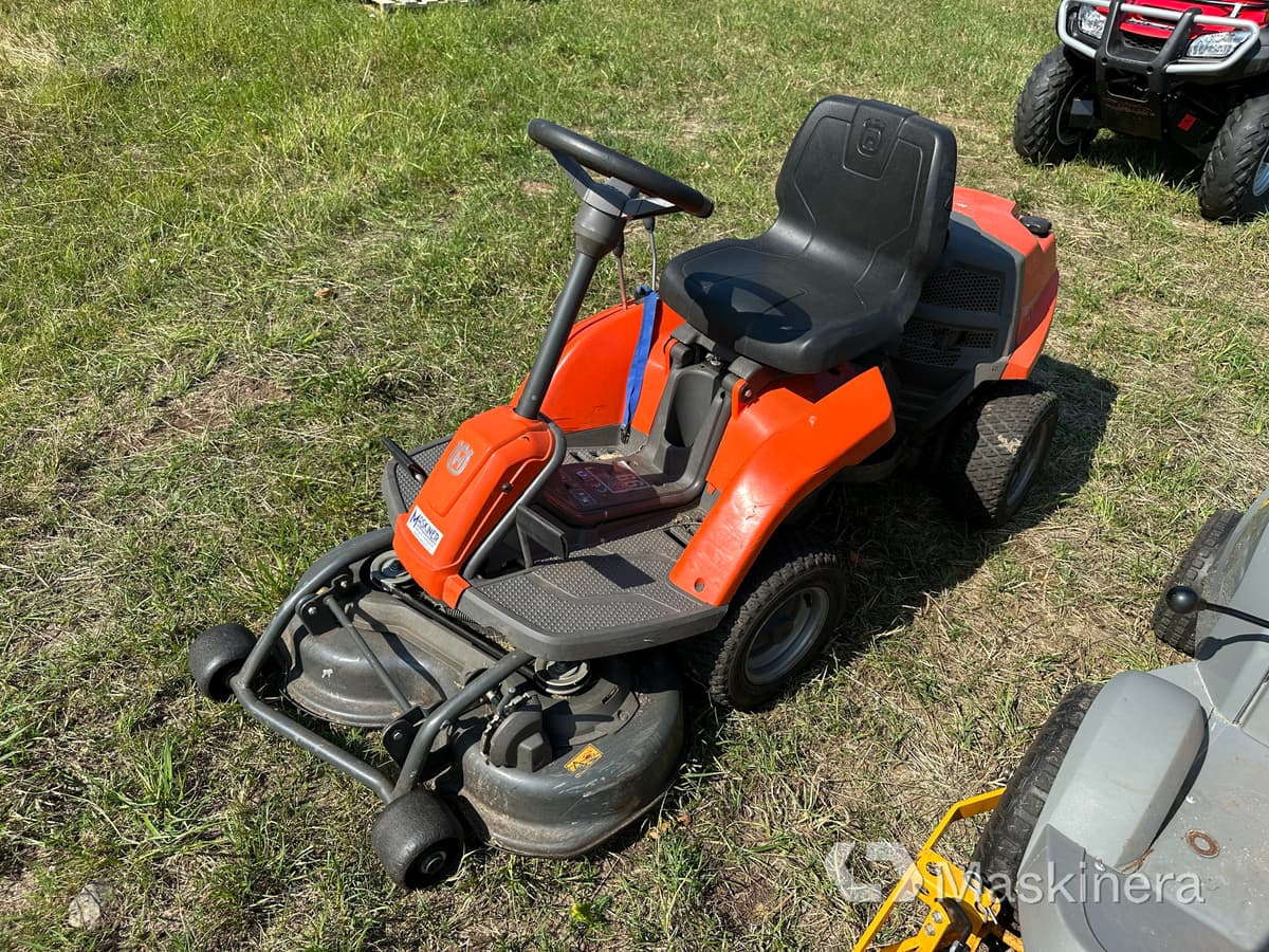 Åkgräsklippare Husqvarna R111B5 - Cortador de grama: foto 2 Åkgräsklippare Husqvarna R111B5 - Cortador de grama: foto 2