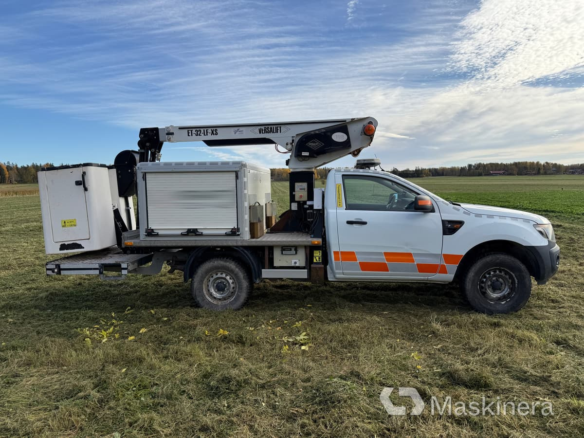 Arbetsbil Ford Ranger med Versalift - Furgão: foto 4 Arbetsbil Ford Ranger med Versalift - Furgão: foto 4