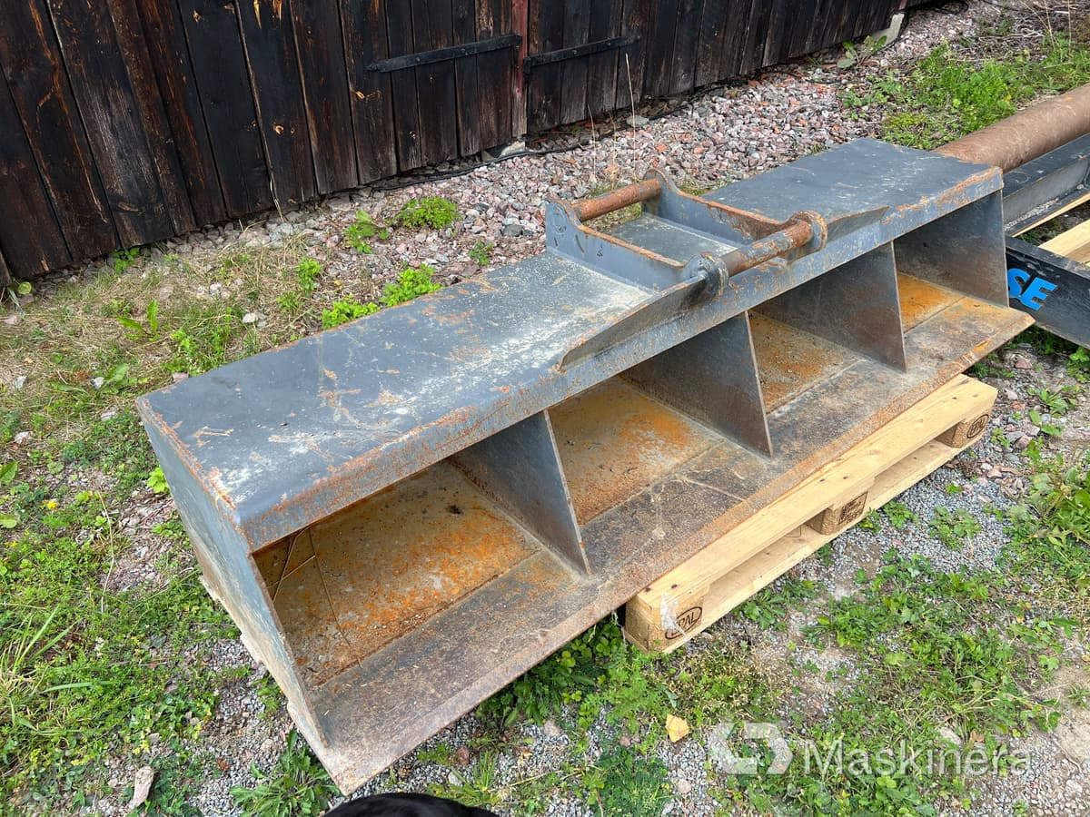 Balde escavadora Avjämningsbalk S45: foto 1