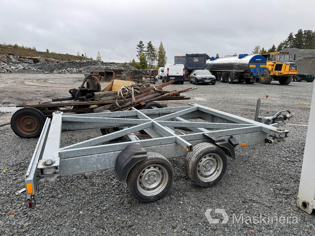 Containersläp Humbaur CON 3,5 ton - Reboque transportador de contêineres/ Caixa móvel: foto 4 Containersläp Humbaur CON 3,5 ton - Reboque transportador de contêineres/ Caixa móvel: foto 4