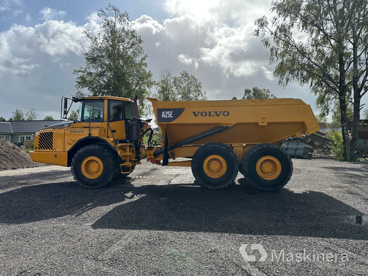 Dumper Volvo A25E 6x6 - Caminhão articulado: foto 3 Dumper Volvo A25E 6x6 - Caminhão articulado: foto 3