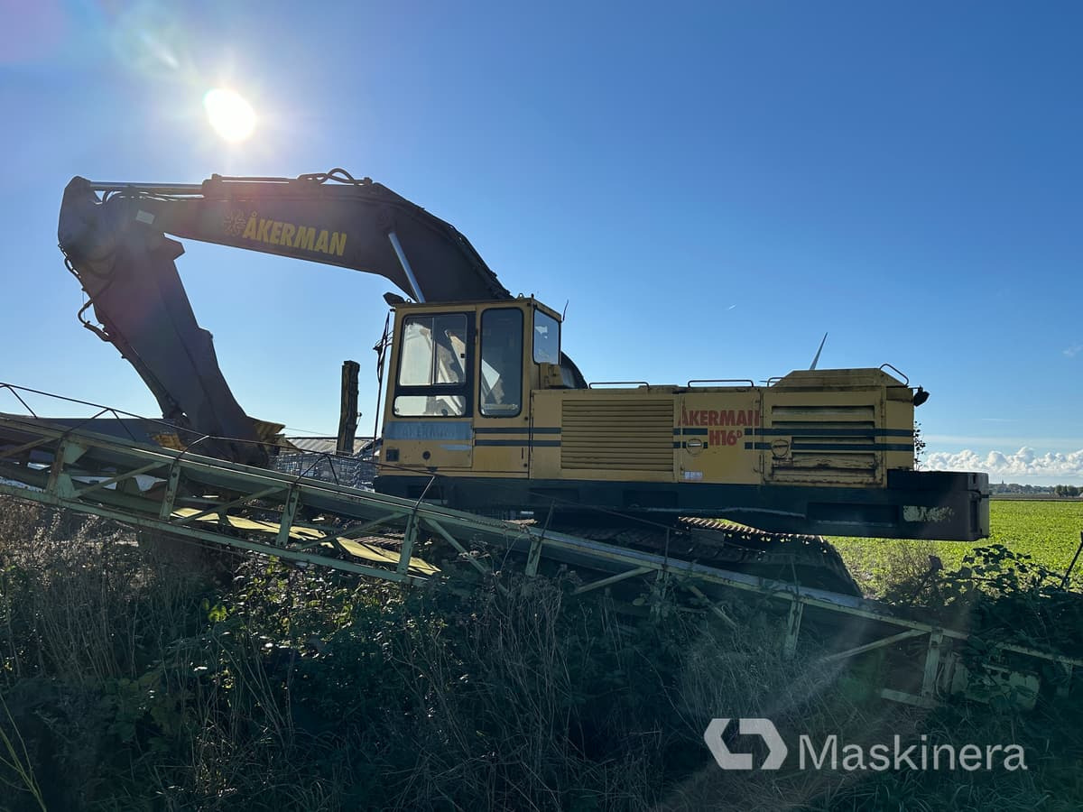 Grävmaskin Åkerman H16D (Reparationsobjekt) - Escavadora de rastos: foto 5 Grävmaskin Åkerman H16D (Reparationsobjekt) - Escavadora de rastos: foto 5