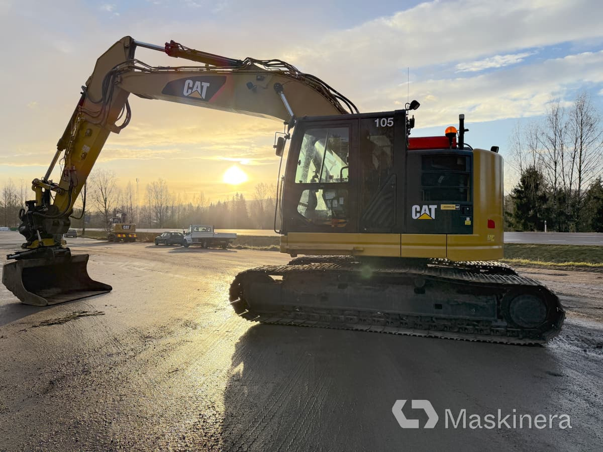Grävmaskin CAT 325F - Escavadora de rastos: foto 2 Grävmaskin CAT 325F - Escavadora de rastos: foto 2