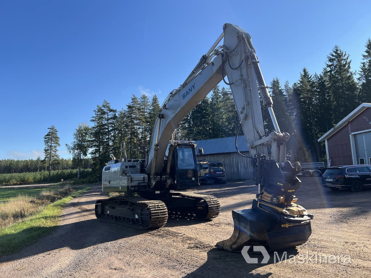 Grävmaskin Sany SY215C LC - Escavadora de rastos: foto 3 Grävmaskin Sany SY215C LC - Escavadora de rastos: foto 3