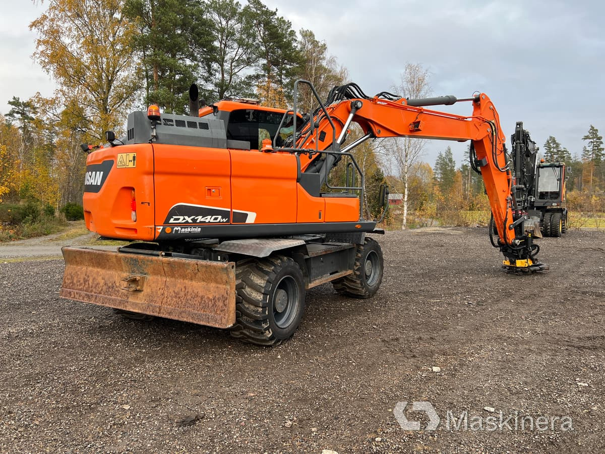 Hjulgrävare Doosan DX140-5 - Escavadora de rastos: foto 5 Hjulgrävare Doosan DX140-5 - Escavadora de rastos: foto 5