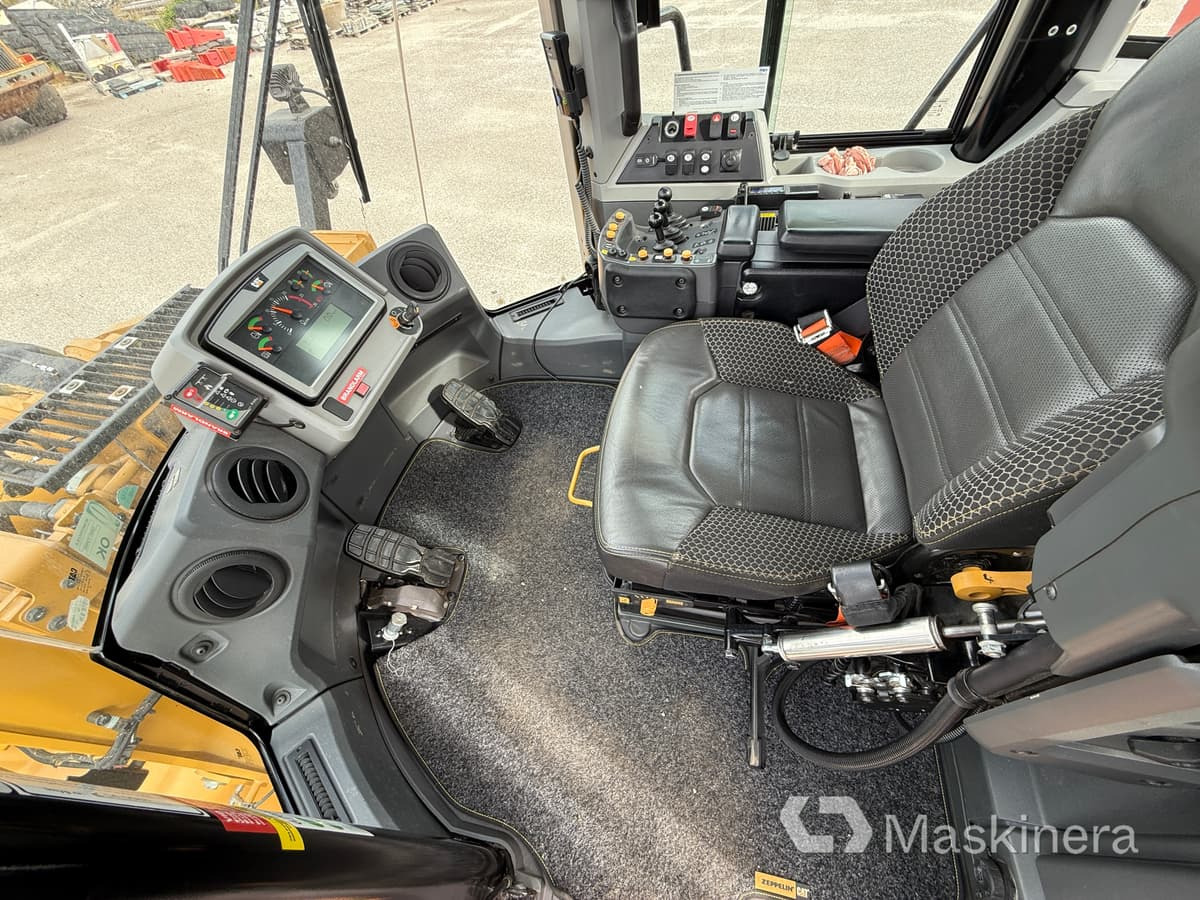 Pá carregadora de rodas Hjullastare CAT 972MXE: foto 16