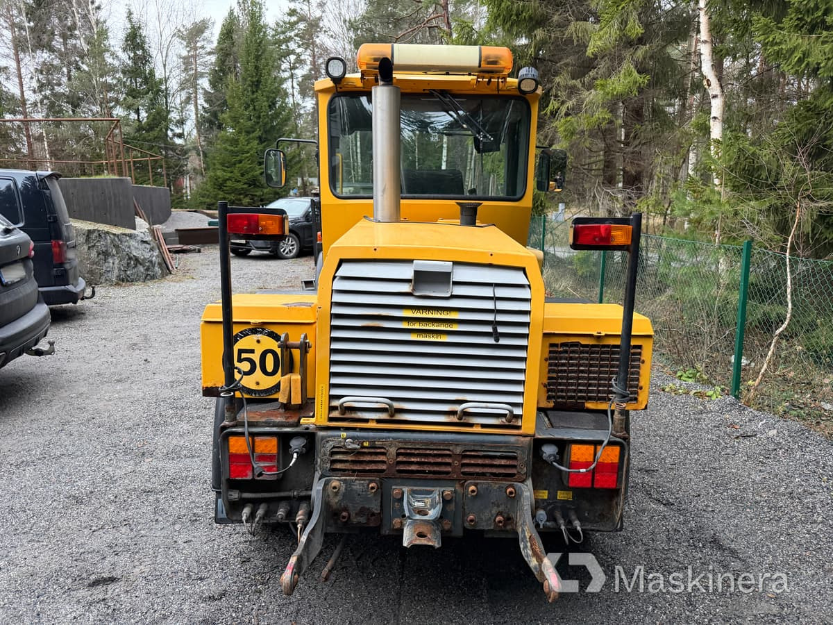 Hjullastare Lundberg 4200 Ls med vikplog - Pá carregadora de rodas: foto 5 Hjullastare Lundberg 4200 Ls med vikplog - Pá carregadora de rodas: foto 5