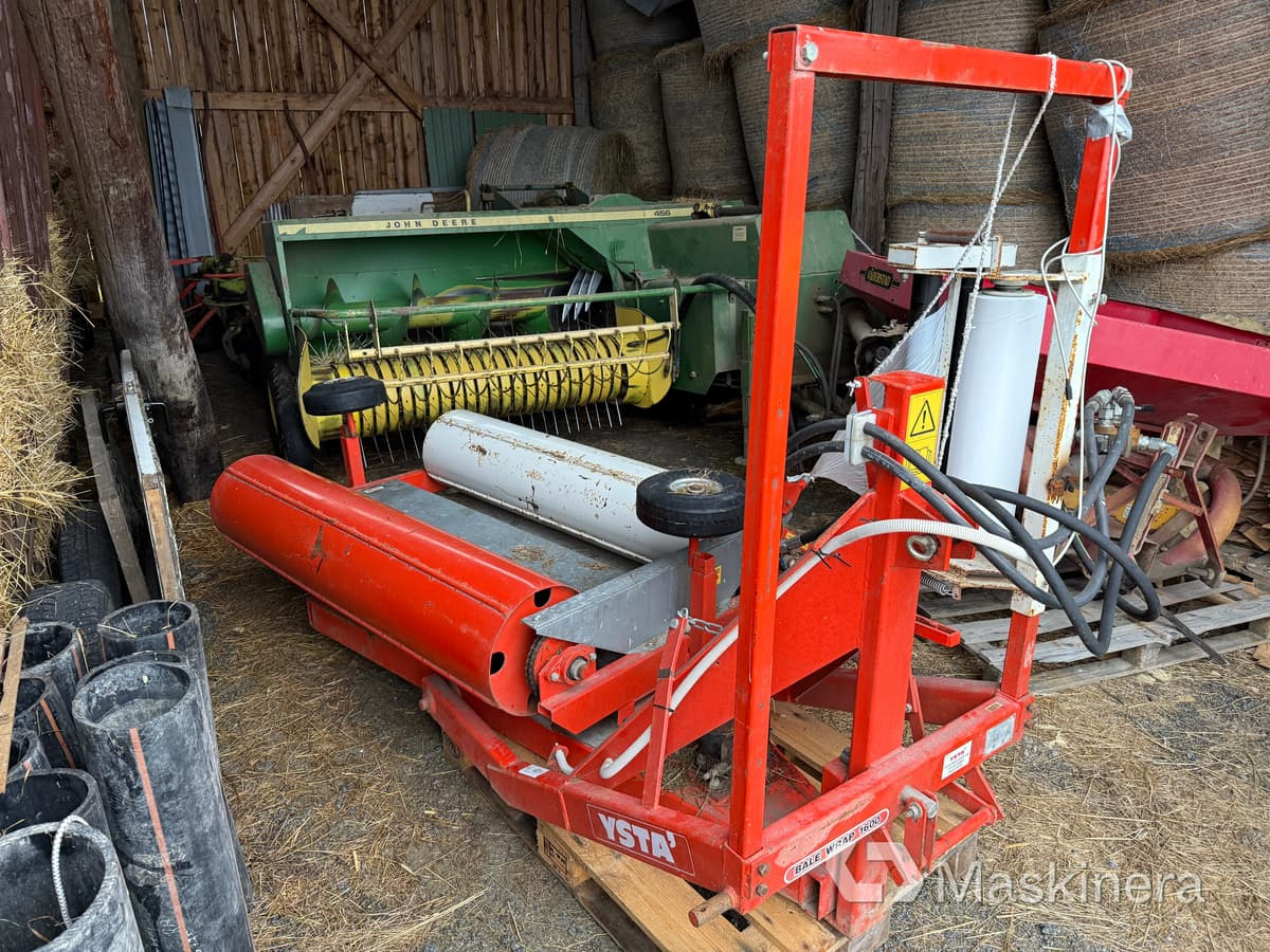 Inplastare Ysta Bale wrap 1600 med sidospakar - Empacotador de fardos: foto 1 Inplastare Ysta Bale wrap 1600 med sidospakar - Empacotador de fardos: foto 1
