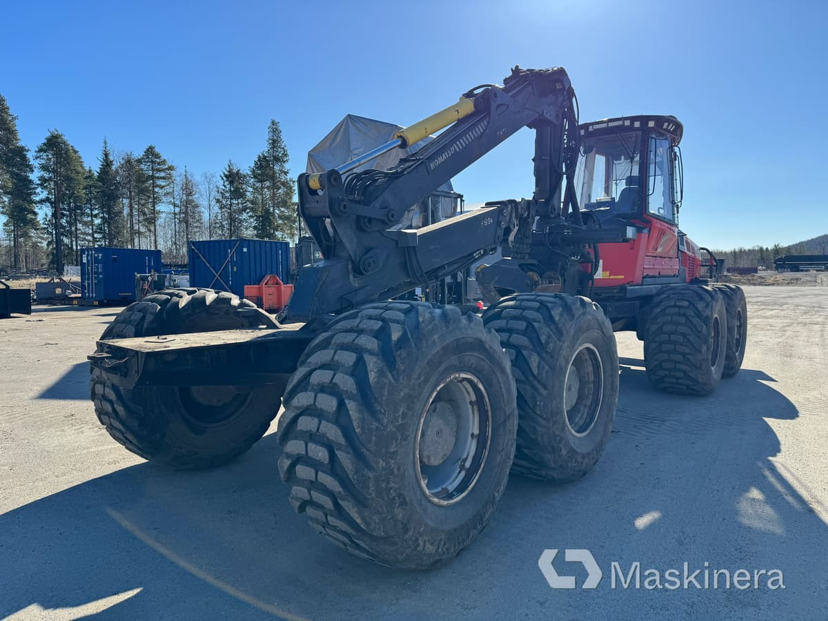 Komatsu 895 Forwarder Skotare Komatsu 895 - Forwarder: foto 5 Komatsu 895 Forwarder Skotare Komatsu 895 - Forwarder: foto 5