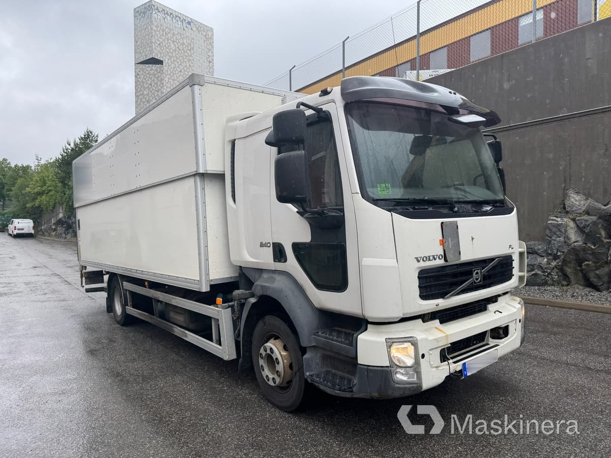 Lastbil Volvo FL-240 4X2 - Camião furgão: foto 3 Lastbil Volvo FL-240 4X2 - Camião furgão: foto 3