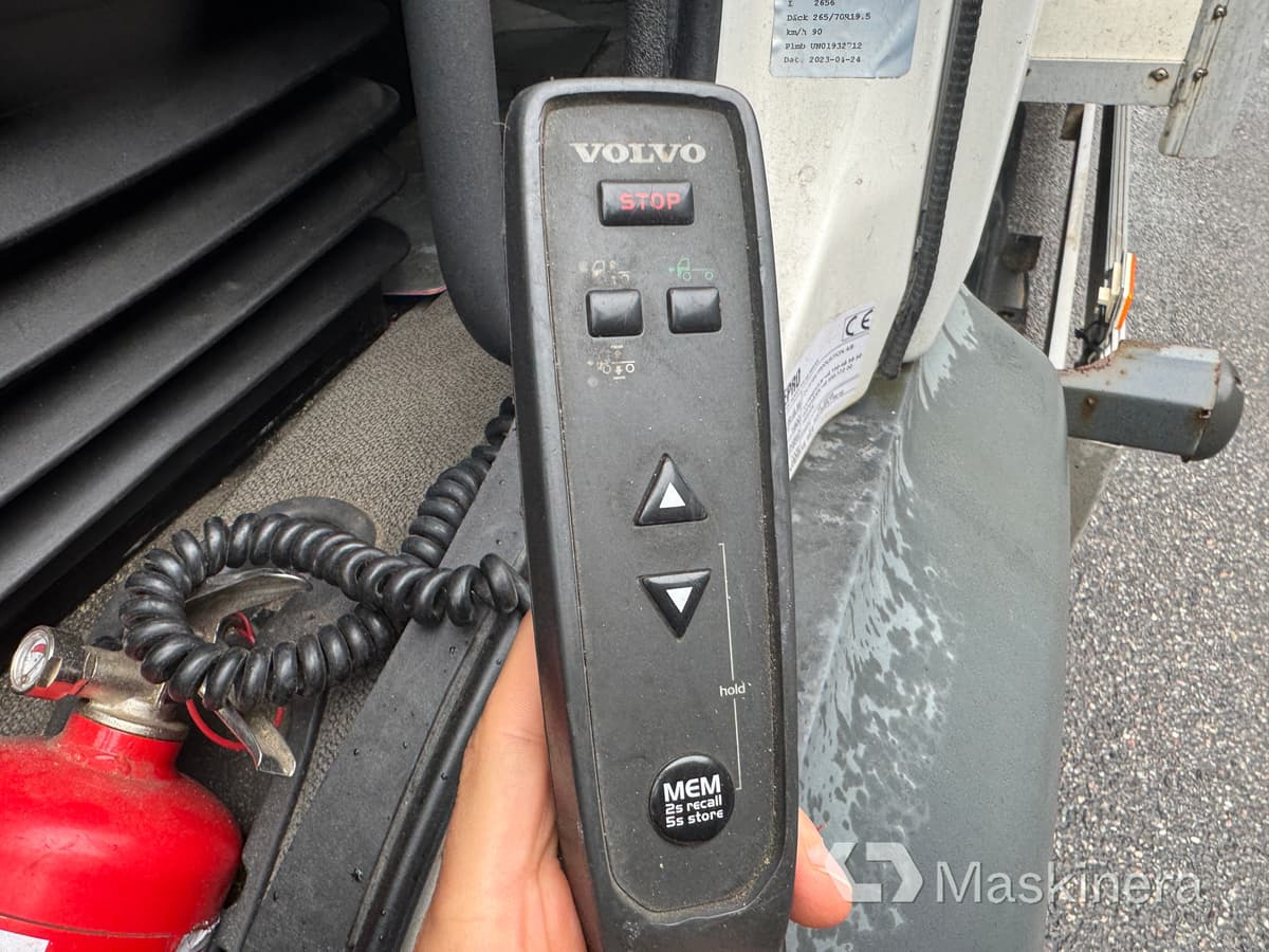 Camião furgão Lastbil Volvo FL-240 4X2: foto 29