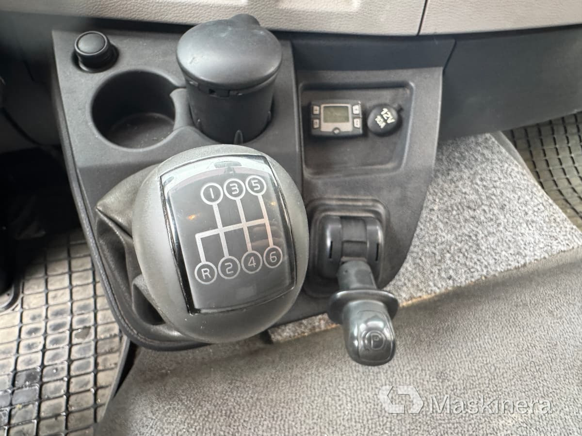 Camião furgão Lastbil Volvo FL-240 4X2: foto 17