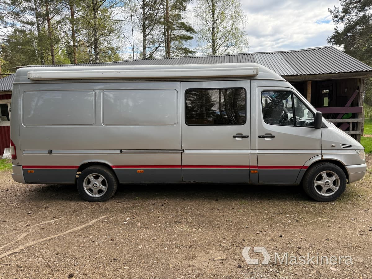 Mercedes Benz Sprinter 313 CDI / Crossbuss (Rep. objekt) - Furgão: foto 4 Mercedes Benz Sprinter 313 CDI / Crossbuss (Rep. objekt) - Furgão: foto 4