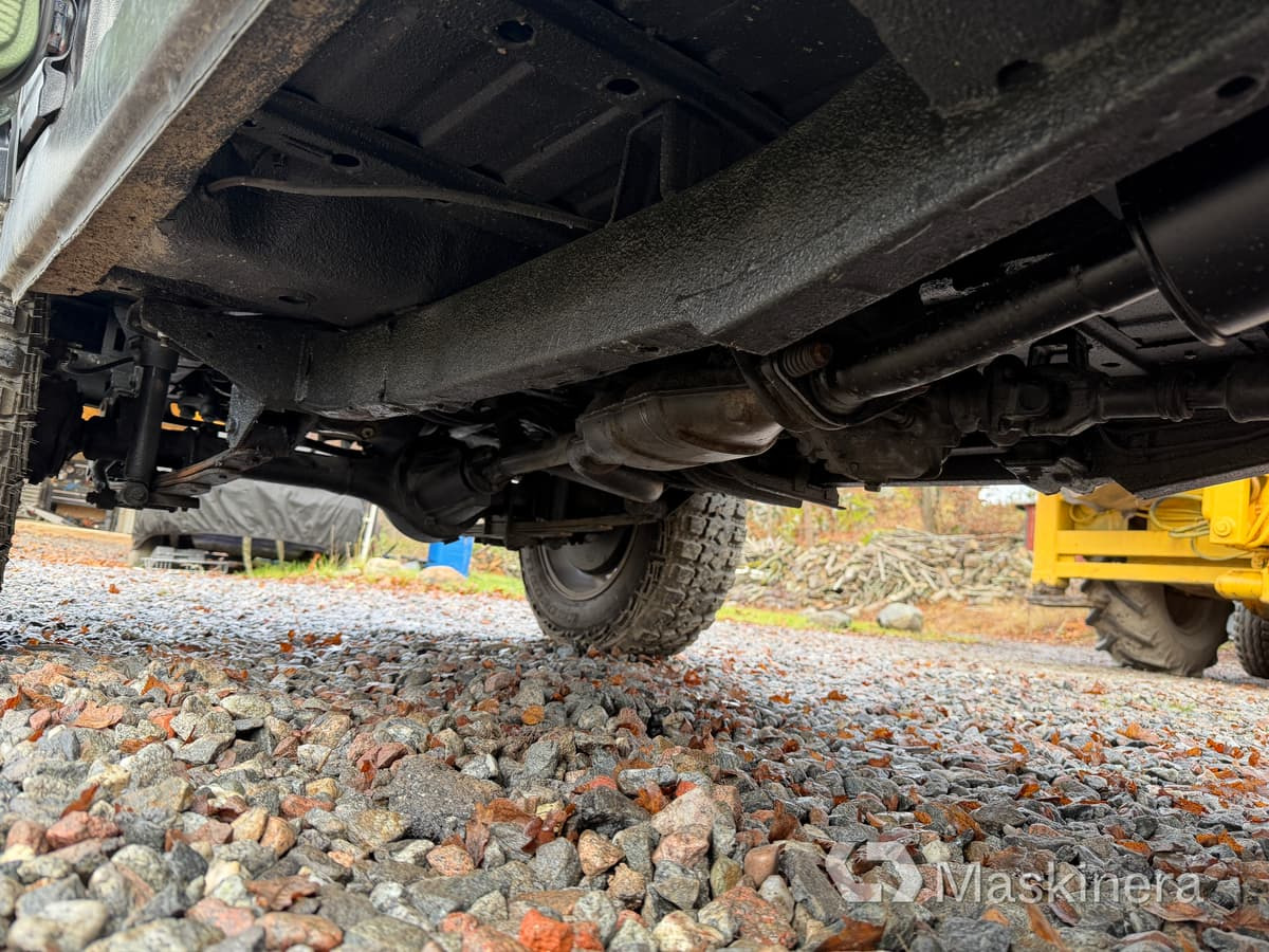 Locação financeira de  Pickup Suzuki Samurai 1.9TD 4WD Pickup Suzuki Samurai 1.9TD 4WD: foto 38