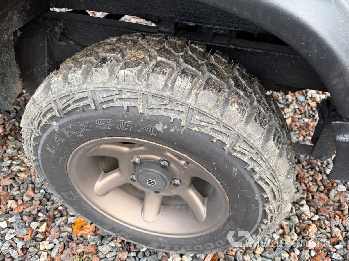 Locação financeira de  Pickup Suzuki Samurai 1.9TD 4WD Pickup Suzuki Samurai 1.9TD 4WD: foto 20