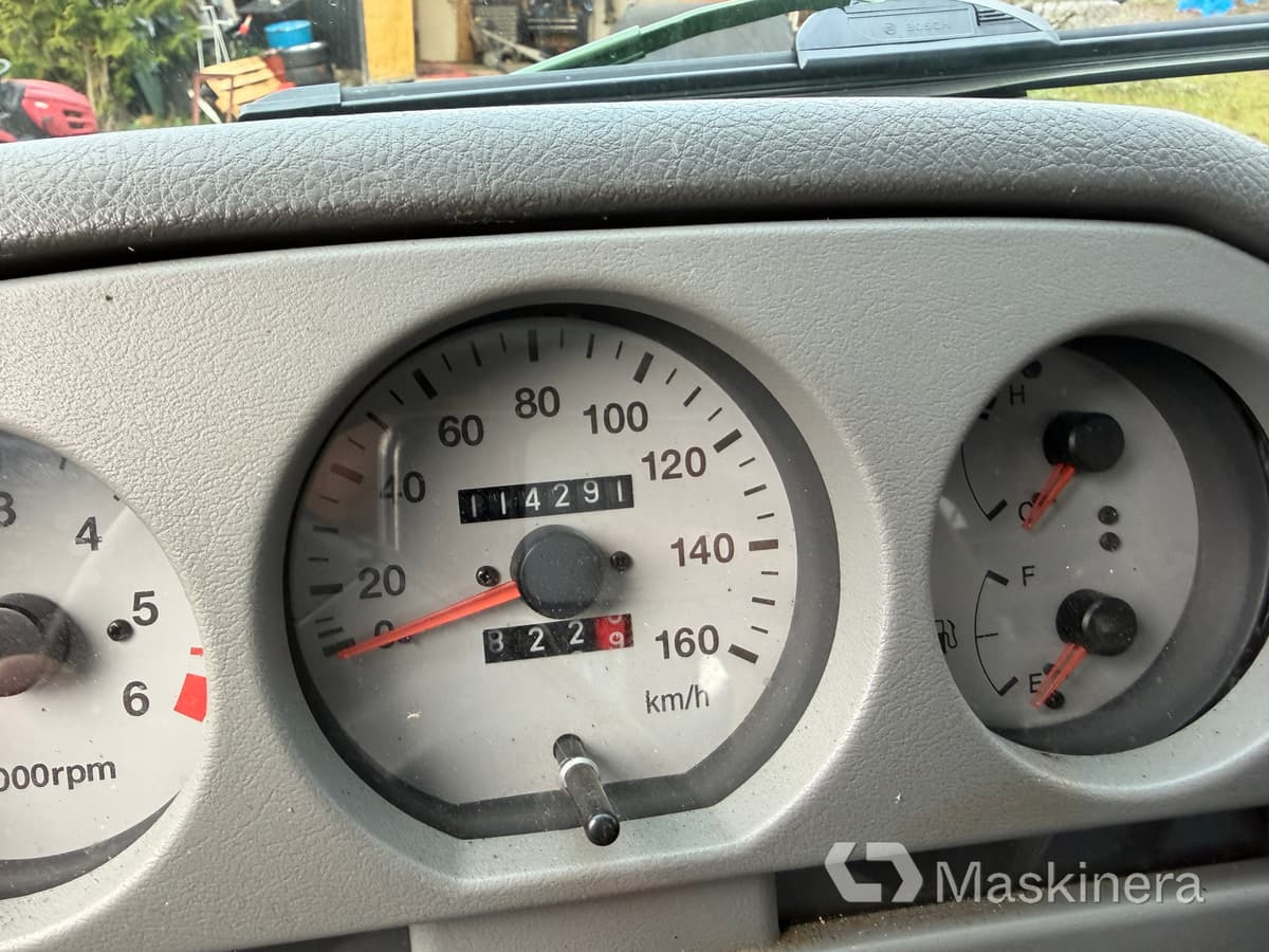 Locação financeira de  Pickup Suzuki Samurai 1.9TD 4WD Pickup Suzuki Samurai 1.9TD 4WD: foto 27