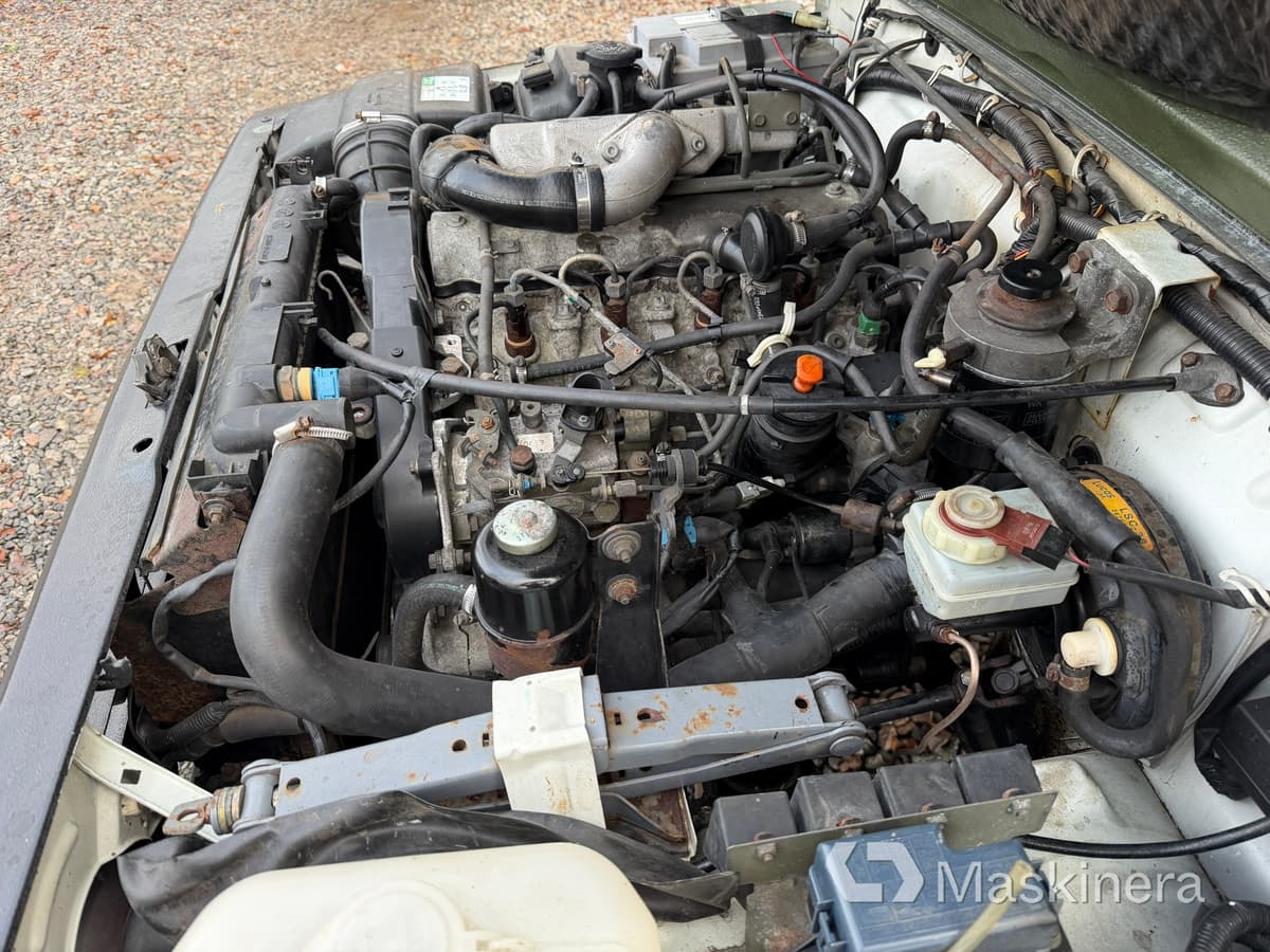 Locação financeira de  Pickup Suzuki Samurai 1.9TD 4WD Pickup Suzuki Samurai 1.9TD 4WD: foto 36