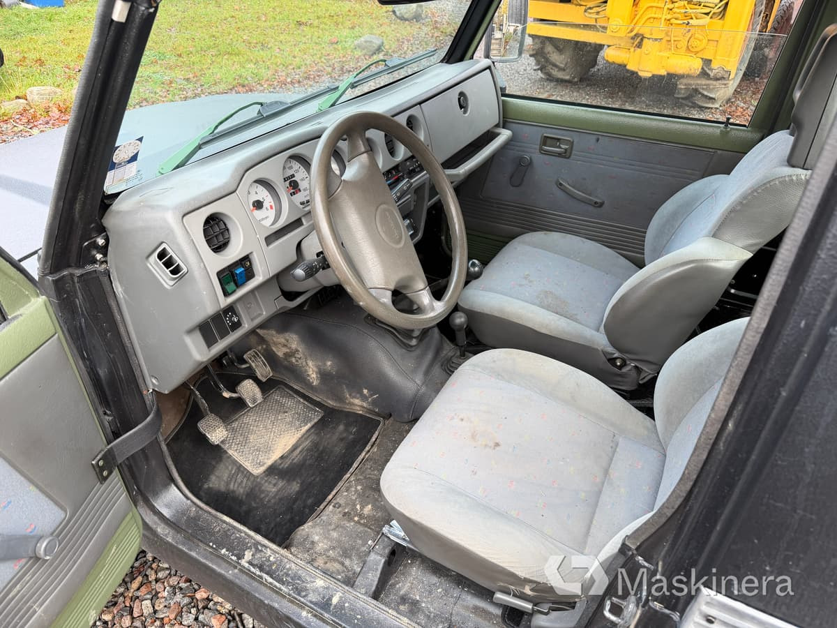 Locação financeira de  Pickup Suzuki Samurai 1.9TD 4WD Pickup Suzuki Samurai 1.9TD 4WD: foto 22