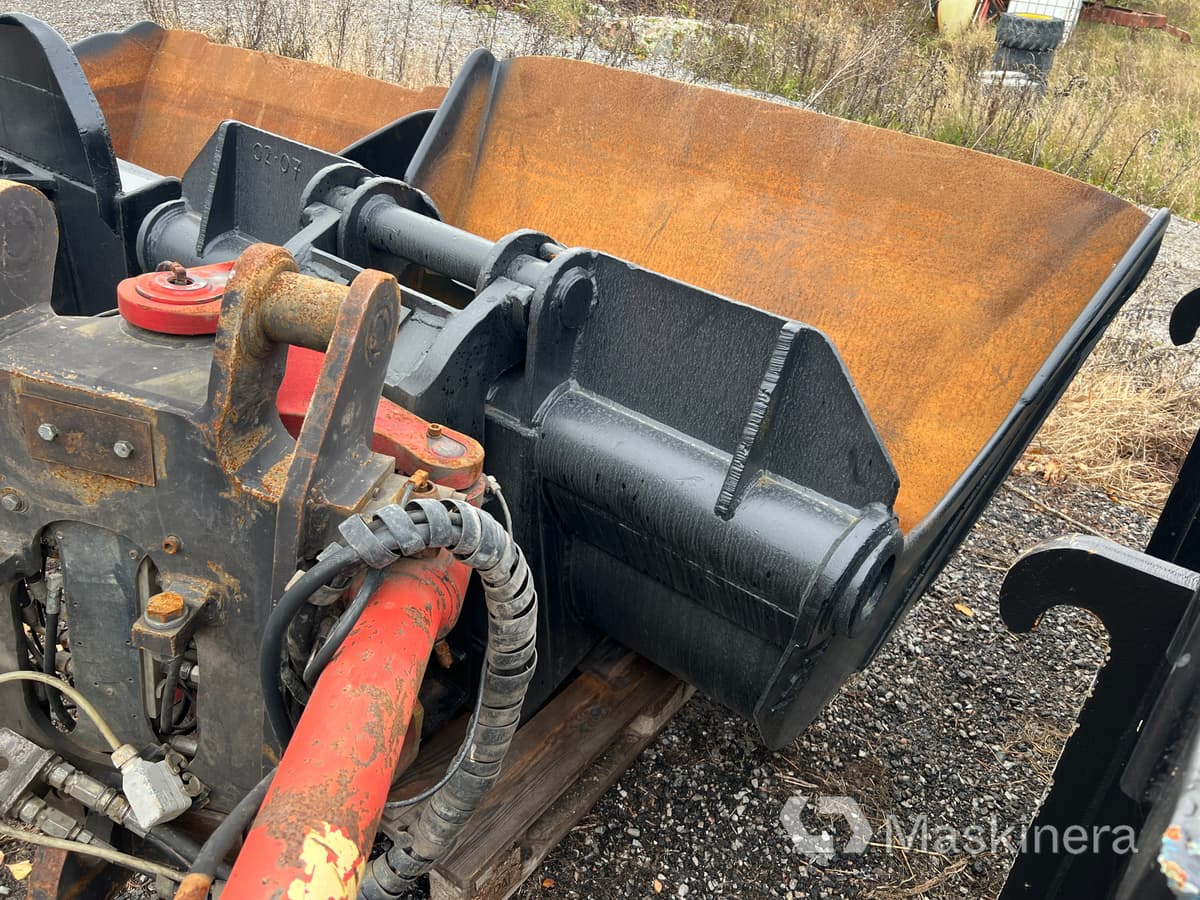 Planerskopa ABT med Rototilt RT80 - Balde escavadora: foto 5 Planerskopa ABT med Rototilt RT80 - Balde escavadora: foto 5