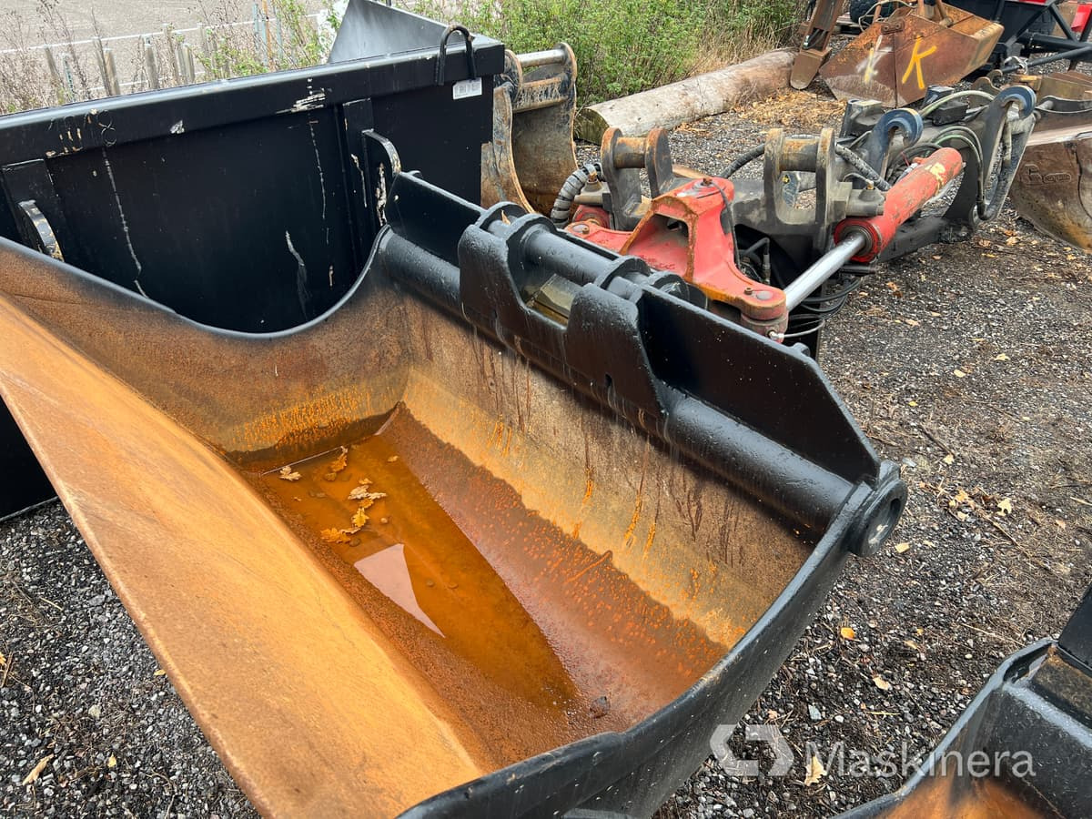 Planerskopa ABT med Rototilt RT80 - Balde escavadora: foto 2 Planerskopa ABT med Rototilt RT80 - Balde escavadora: foto 2