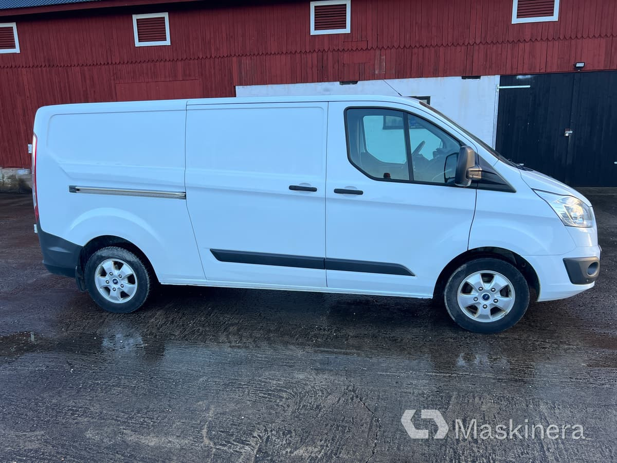 Skåpbil Ford Transit Custom Van 2.2 TDCi - Furgão compacto: foto 4 Skåpbil Ford Transit Custom Van 2.2 TDCi - Furgão compacto: foto 4