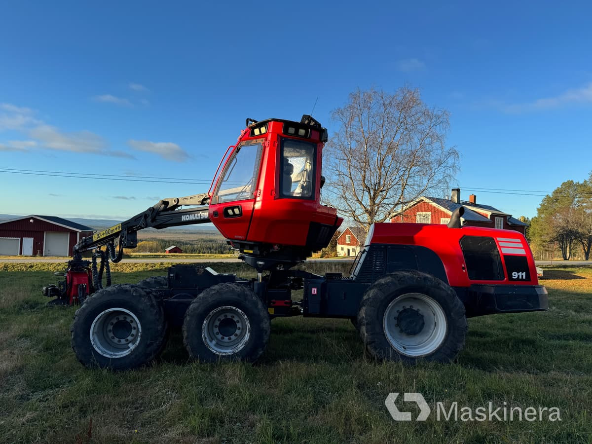 Skördare Komatsu XH 911 CX-6 - Harvester: foto 2 Skördare Komatsu XH 911 CX-6 - Harvester: foto 2