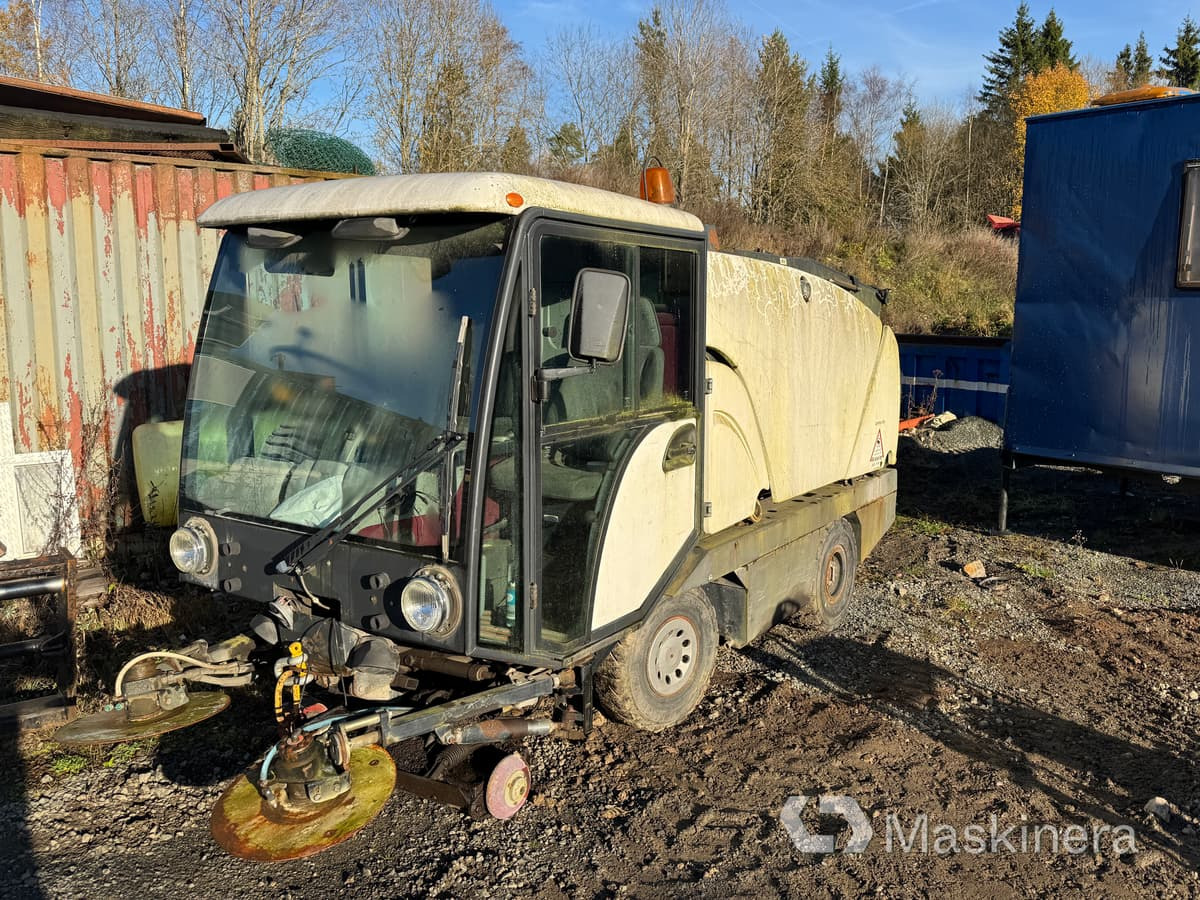 Sopmaskin Johnston Compact 142A 101T (Rep. objekt) - Varredora urbana: foto 1 Sopmaskin Johnston Compact 142A 101T (Rep. objekt) - Varredora urbana: foto 1