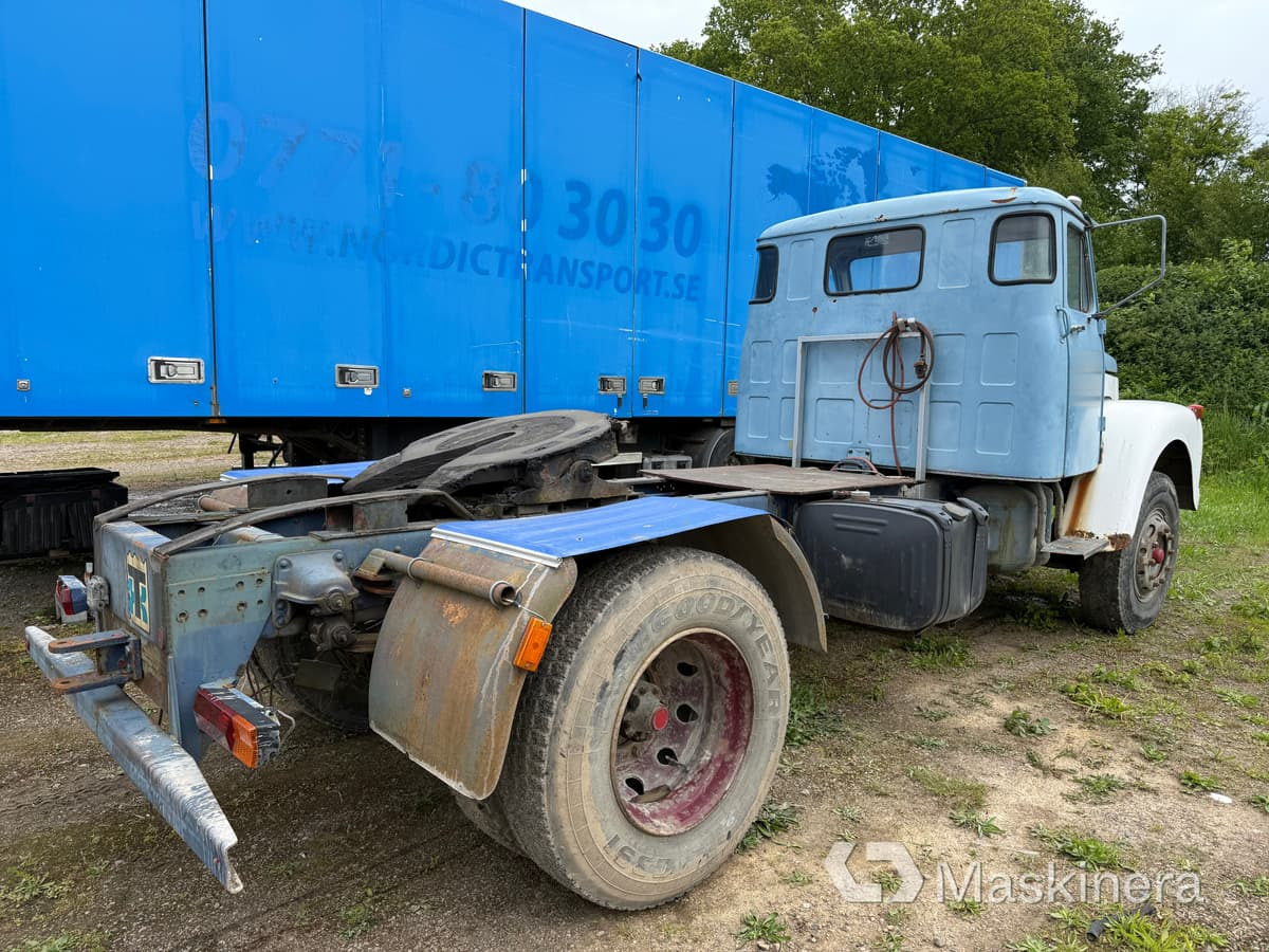 Lastbil Scania L 80 S 42 155 (Reparationsobjekt) - Tractor: foto 5 Lastbil Scania L 80 S 42 155 (Reparationsobjekt) - Tractor: foto 5