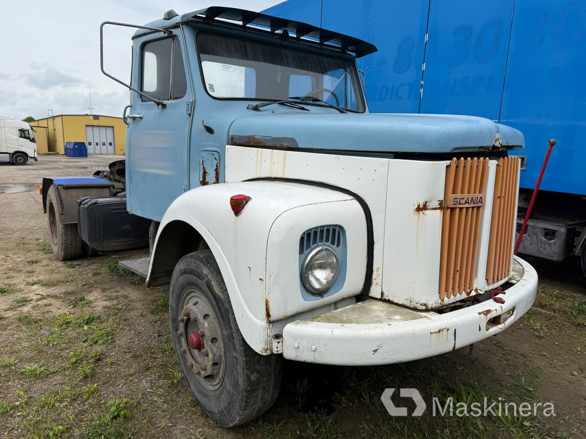 Lastbil Scania L 80 S 42 155 (Reparationsobjekt) - Tractor: foto 3 Lastbil Scania L 80 S 42 155 (Reparationsobjekt) - Tractor: foto 3