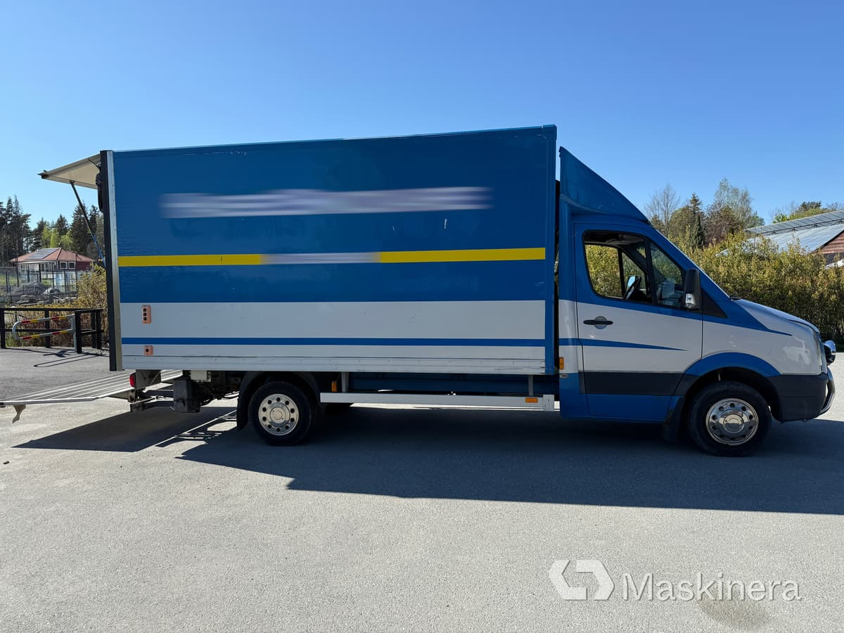 Volkswagen Crafter 50 2.5 TDI Volkswagen Crafter 2.5 TDI Skåp/Bakgavellyft - Carrinha de contentor: foto 4 Volkswagen Crafter 50 2.5 TDI Volkswagen Crafter 2.5 TDI Skåp/Bakgavellyft - Carrinha de contentor: foto 4