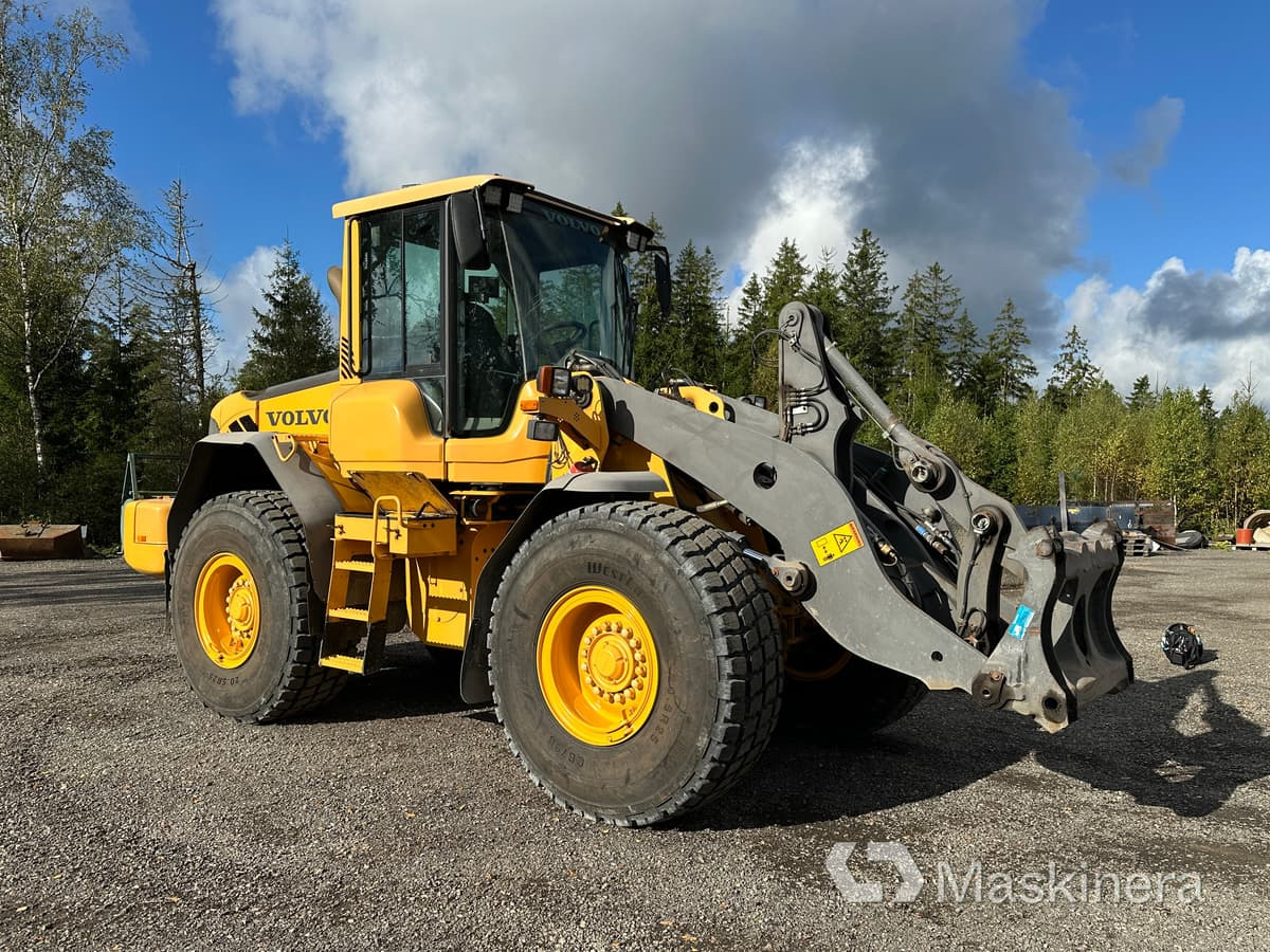 Volvo L90F Hjullastare Volvo L90F - Pá carregadora de rodas: foto 1 Volvo L90F Hjullastare Volvo L90F - Pá carregadora de rodas: foto 1