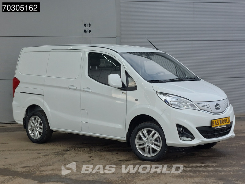 BYD ETP3 Elektrisch 45kWh WLTP 238km 2x Schuifdeur Airco Camera Parkeersensoren Leder Stoelverwarming Airco - Furgão compacto, Carrinha elétrica: foto 5 BYD ETP3 Elektrisch 45kWh WLTP 238km 2x Schuifdeur Airco Camera Parkeersensoren Leder Stoelverwarming Airco - Furgão compacto, Carrinha elétrica: foto 5