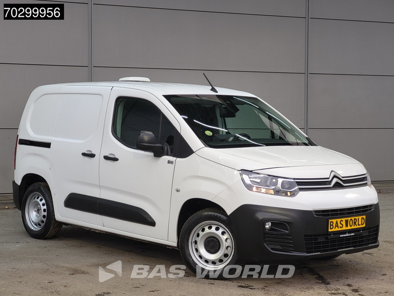 Citroën Berlingo 130pk Automaat L1H1 Navi Airco Cruise Parkeersensoren v+a Werkplaatsinrichting Euro6 L1 Airco Cruise control - Furgão compacto: foto 3 Citroën Berlingo 130pk Automaat L1H1 Navi Airco Cruise Parkeersensoren v+a Werkplaatsinrichting Euro6 L1 Airco Cruise control - Furgão compacto: foto 3