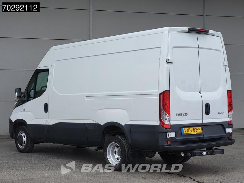 Iveco Daily 35C15 3,0L Dubbellucht L2H2 3,5t Trekhaak Navi Airco Cruise Camera L2 12m3 Airco Trekhaak Cruise control - Furgão: foto 2 Iveco Daily 35C15 3,0L Dubbellucht L2H2 3,5t Trekhaak Navi Airco Cruise Camera L2 12m3 Airco Trekhaak Cruise control - Furgão: foto 2