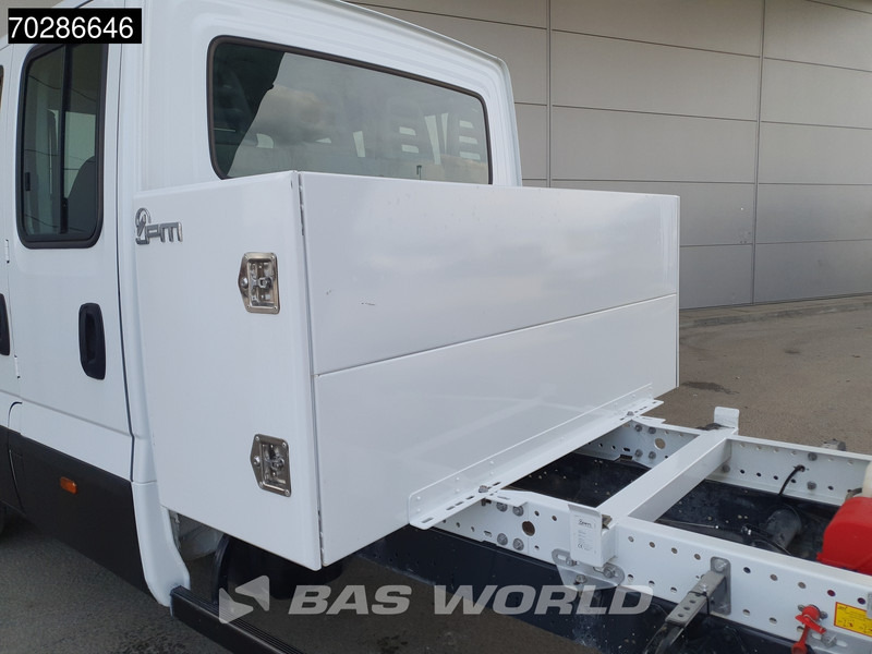 Iveco Daily 35C16 3.0L Open Laadbak met Kist Dubbel Cabine Dubbellucht 3,5t Trekhaak Airco Cruise Euro6 Pritsche Pickup Open Box Airco Trekh - Carrinha de caixa aberta: foto 3 Iveco Daily 35C16 3.0L Open Laadbak met Kist Dubbel Cabine Dubbellucht 3,5t Trekhaak Airco Cruise Euro6 Pritsche Pickup Open Box Airco Trekh - Carrinha de caixa aberta: foto 3