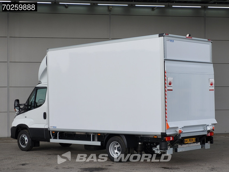 Iveco Daily 35C18 Laadklep Automaat Luchtvering Zijdeur Bakwagen Navi LED Airco Cruise Camera Lat om Lat Euro6 Meubelbak Koffer 22m3 Airco C - Carrinha de contentor: foto 2 Iveco Daily 35C18 Laadklep Automaat Luchtvering Zijdeur Bakwagen Navi LED Airco Cruise Camera Lat om Lat Euro6 Meubelbak Koffer 22m3 Airco C - Carrinha de contentor: foto 2